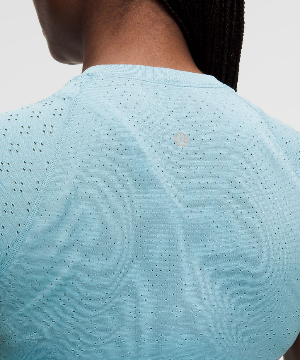 Swiftly Tech Cropped Short-Sleeve Shirt 2.0 Jewel Dot Seafoam