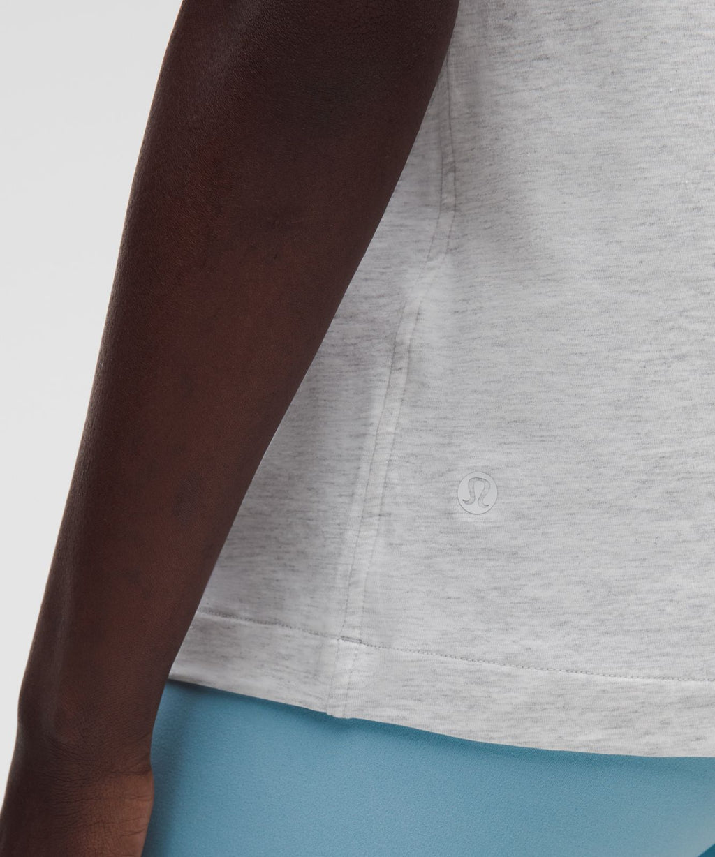The Classic Jersey Tee Heathered Core Ultra Light Grey