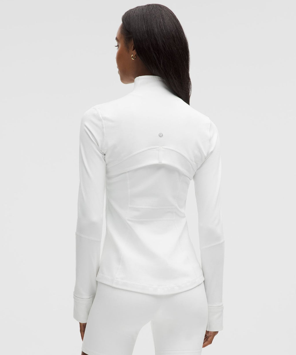 Define Jacket *Luon White