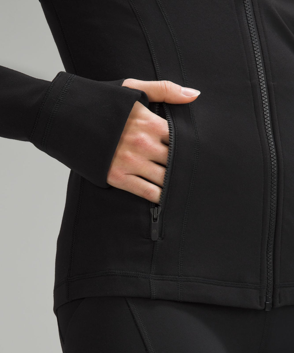 Define Jacket *Luon Black