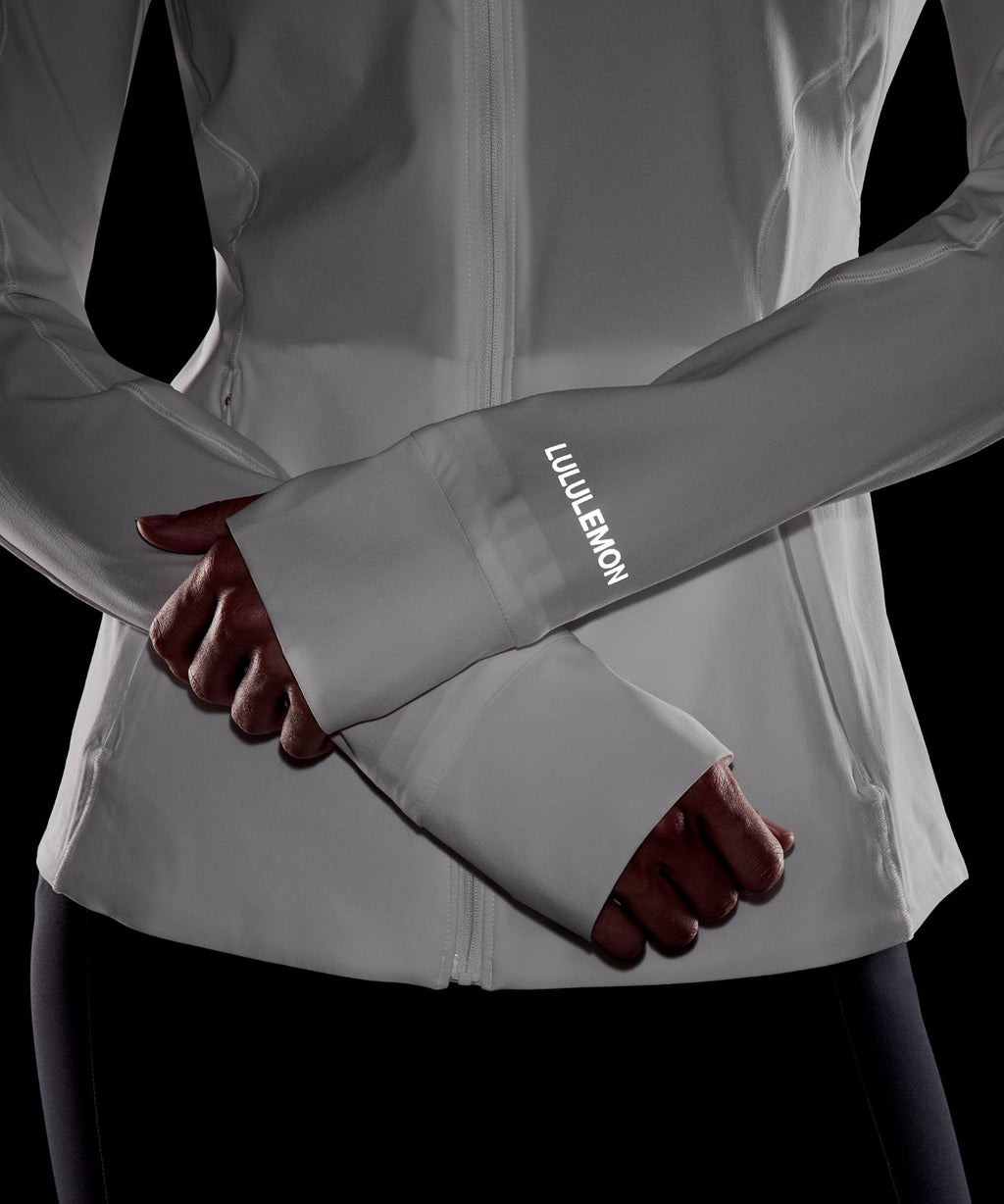 Mist Over Windbreaker White