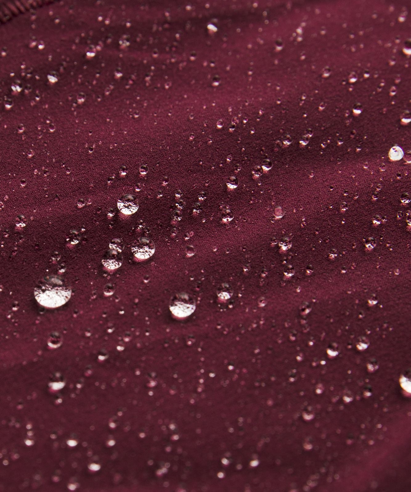 Mist Over Windbreaker Burgundy Bay