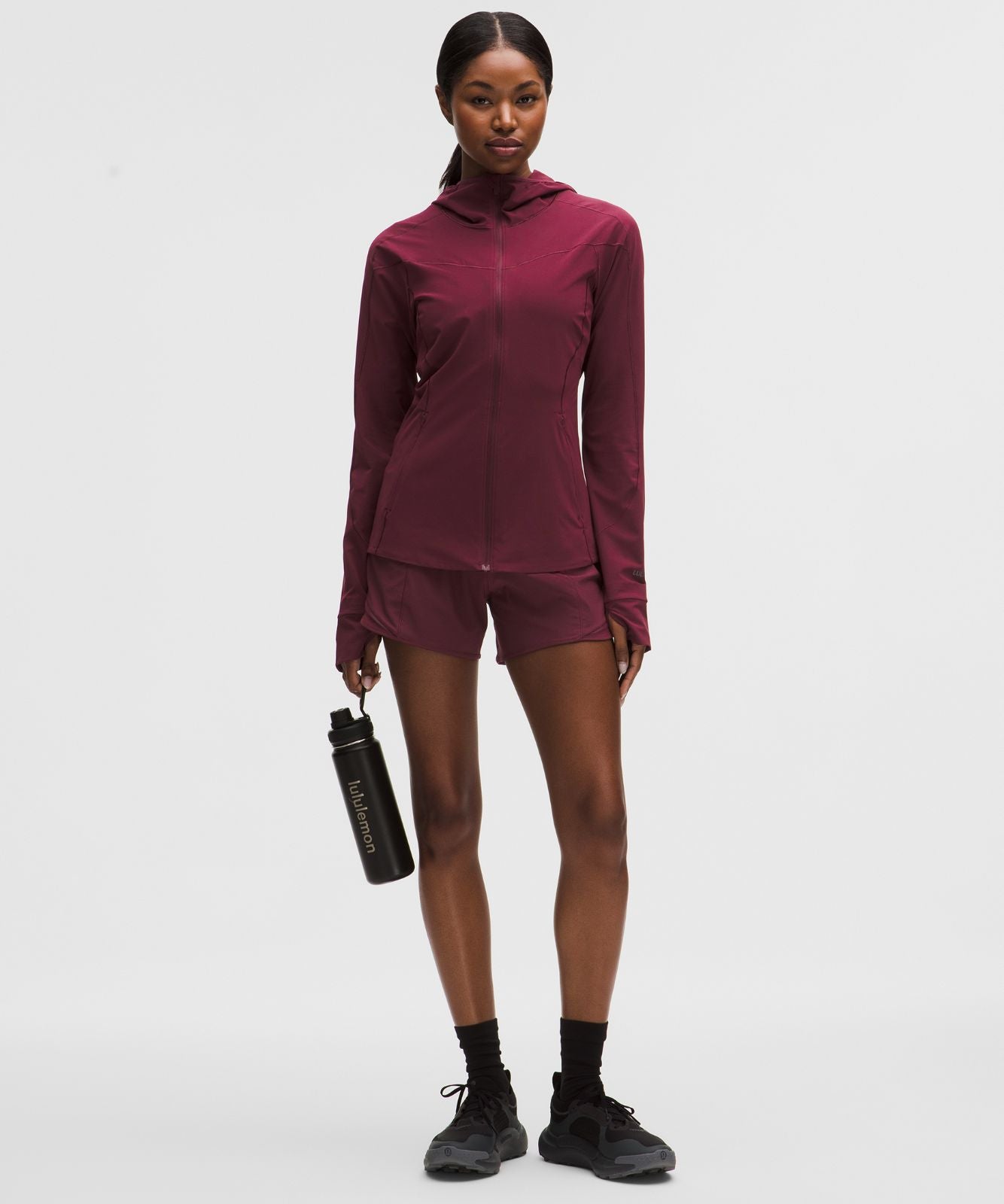 Mist Over Windbreaker Burgundy Bay