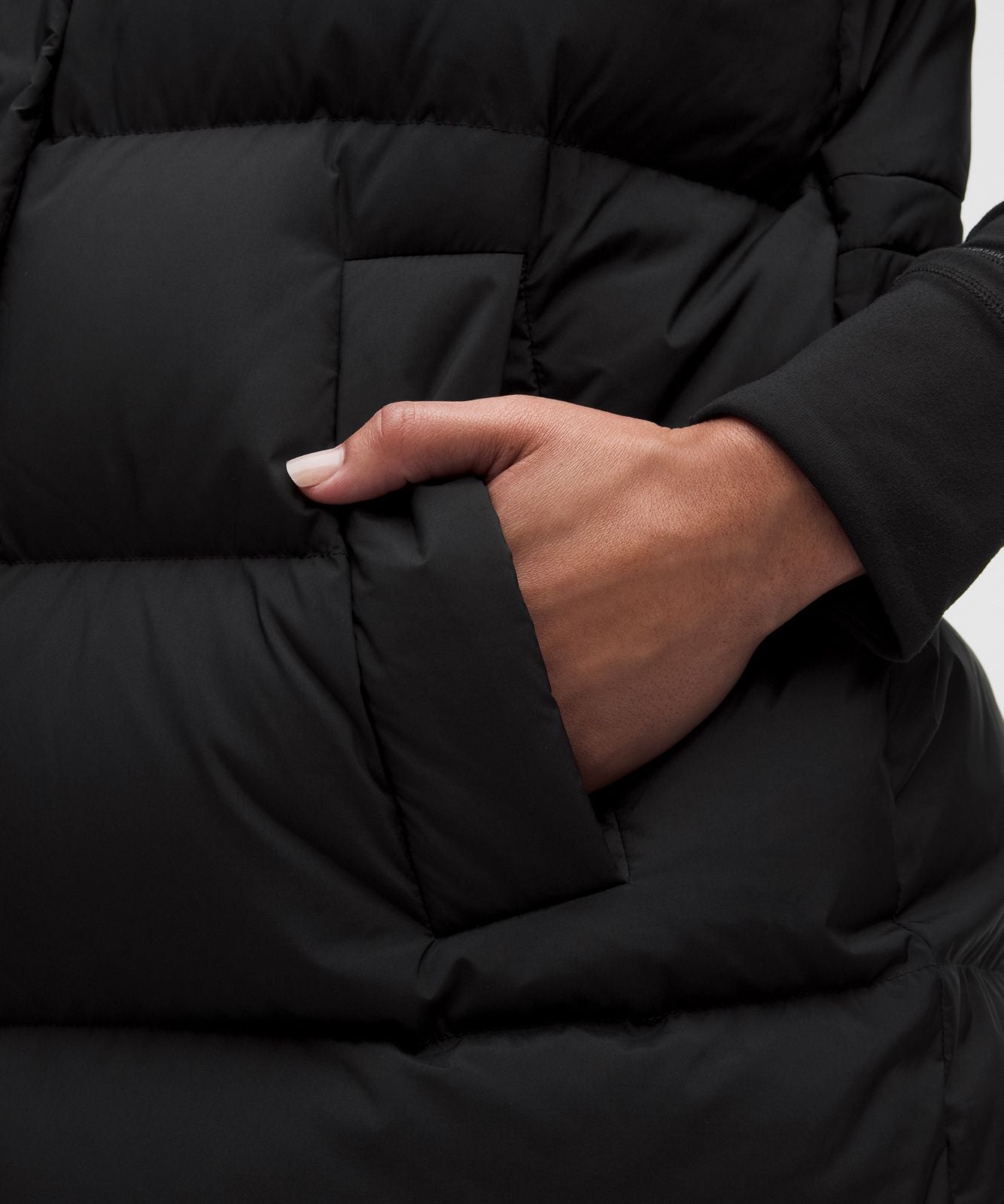 Wunder Puff 600-Down-Fill Mid-Length Vest Black
