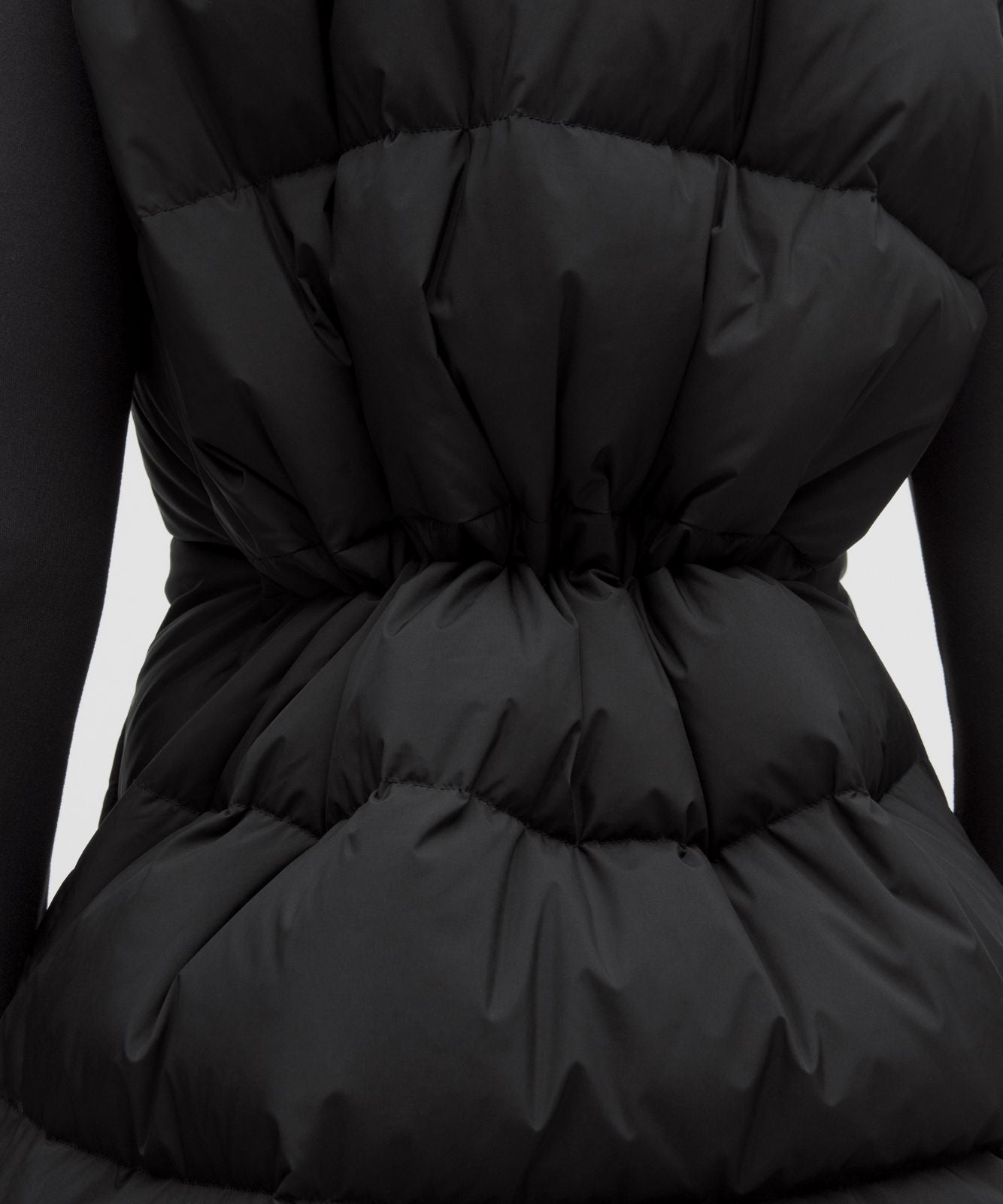 Wunder Puff 600-Down-Fill Mid-Length Vest Black