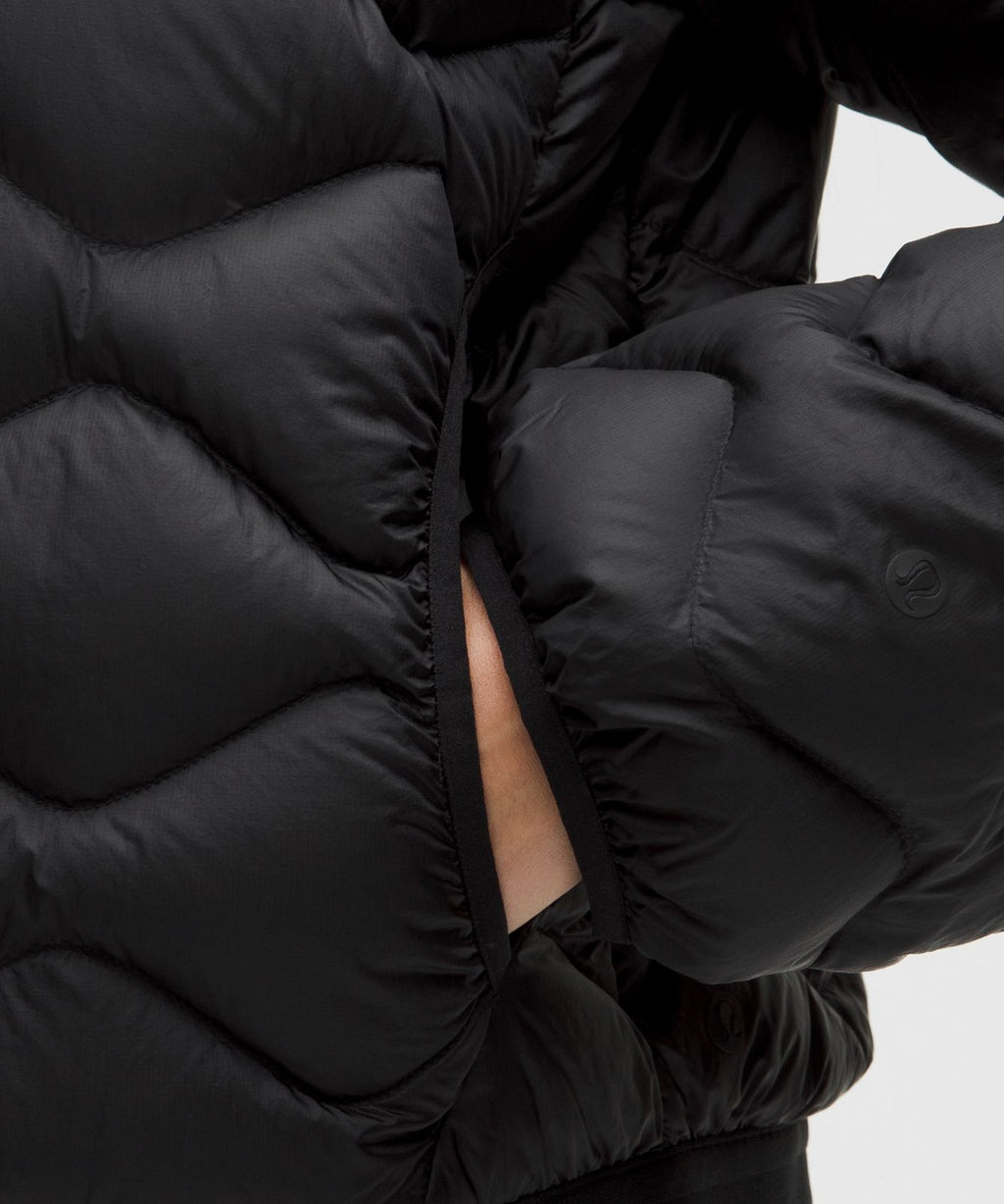 Featherweight 900-Down-Fill Quilted Jacket Black