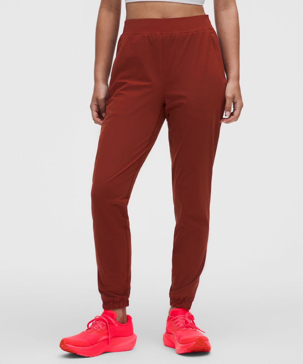 Adapted State High-Rise Jogger *Regular Cranberry Charm