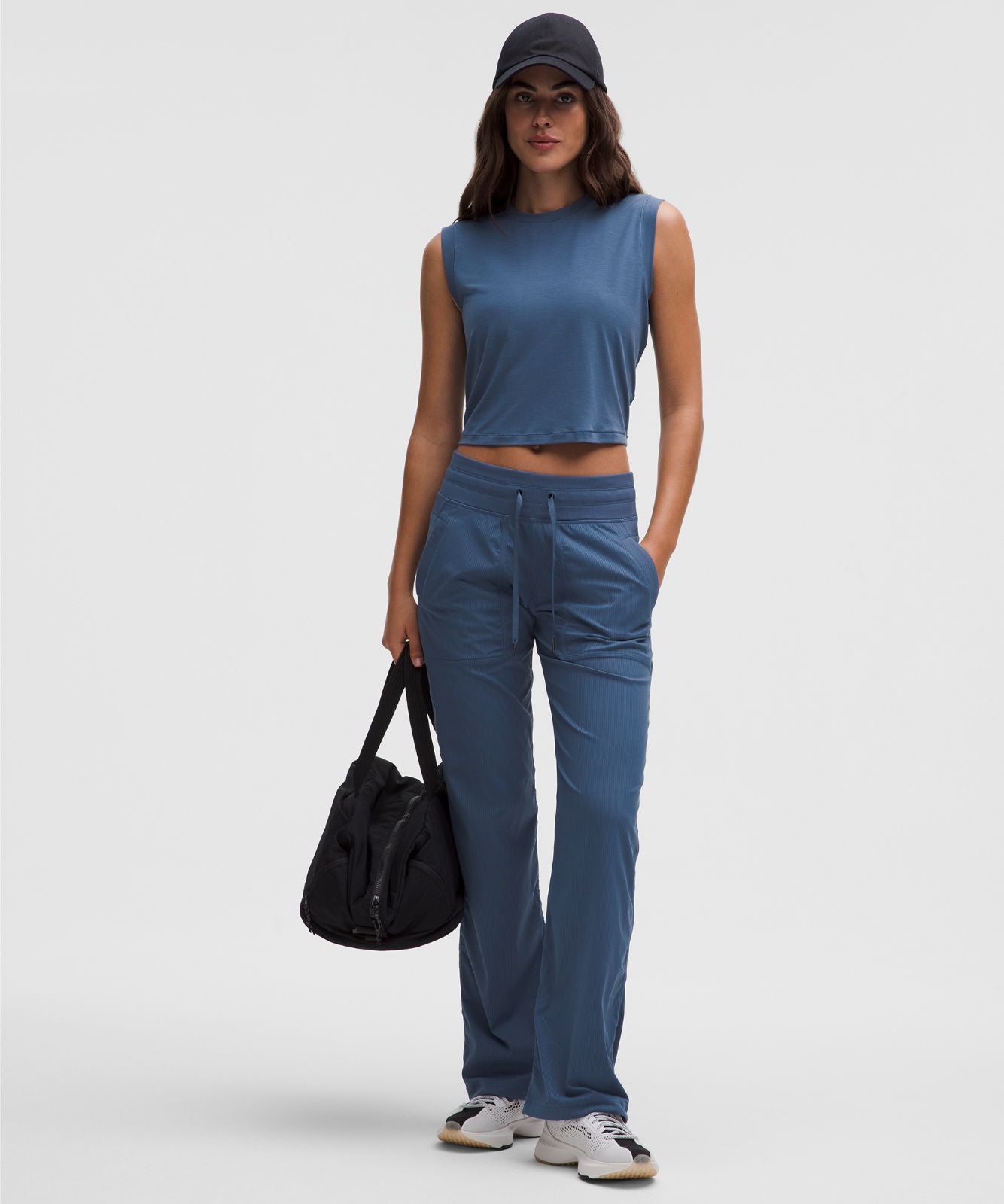 Dance Studio Mid-Rise Pant *Regular Blue Twill