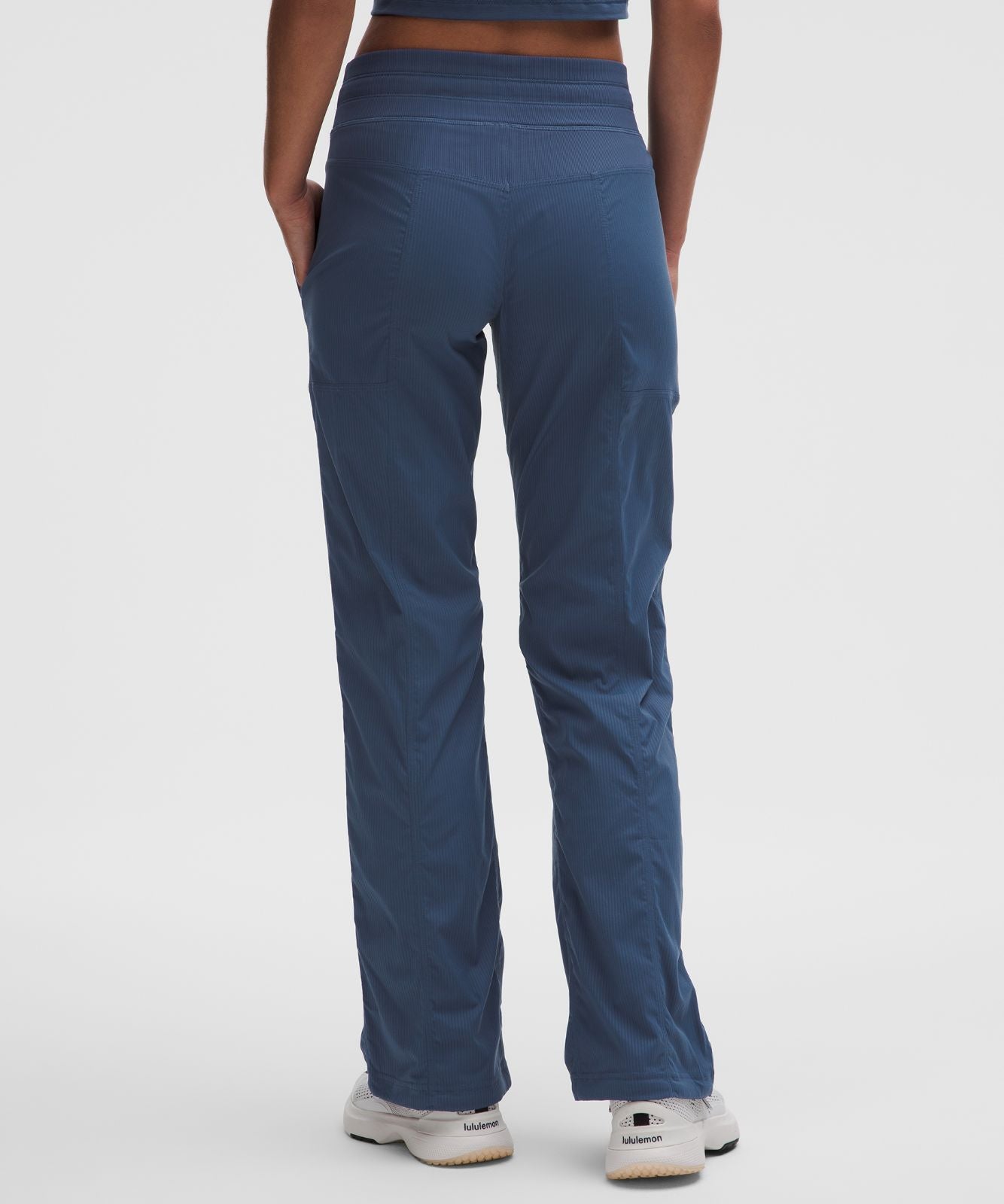 Dance Studio Mid-Rise Pant *Regular Blue Twill