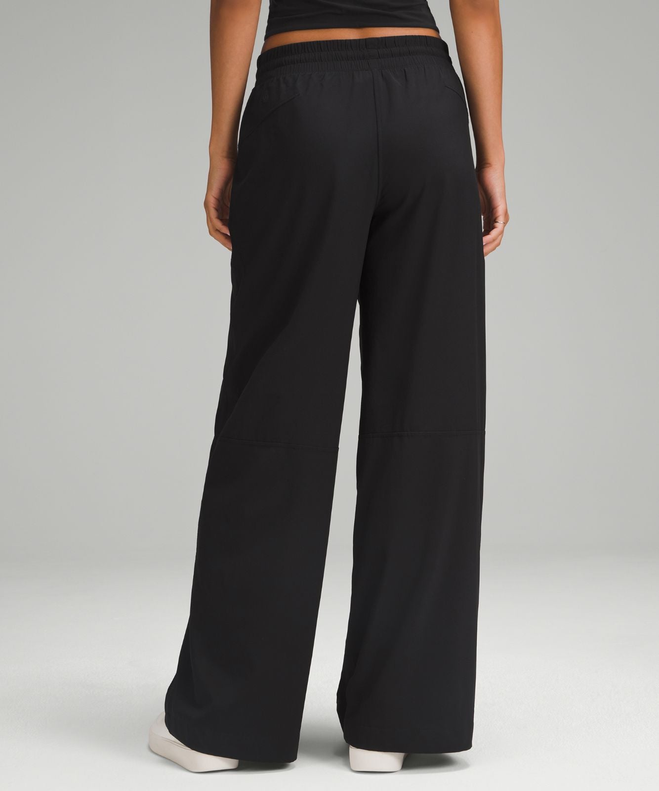 Swift Mid-Rise Wide-Leg Pant Black