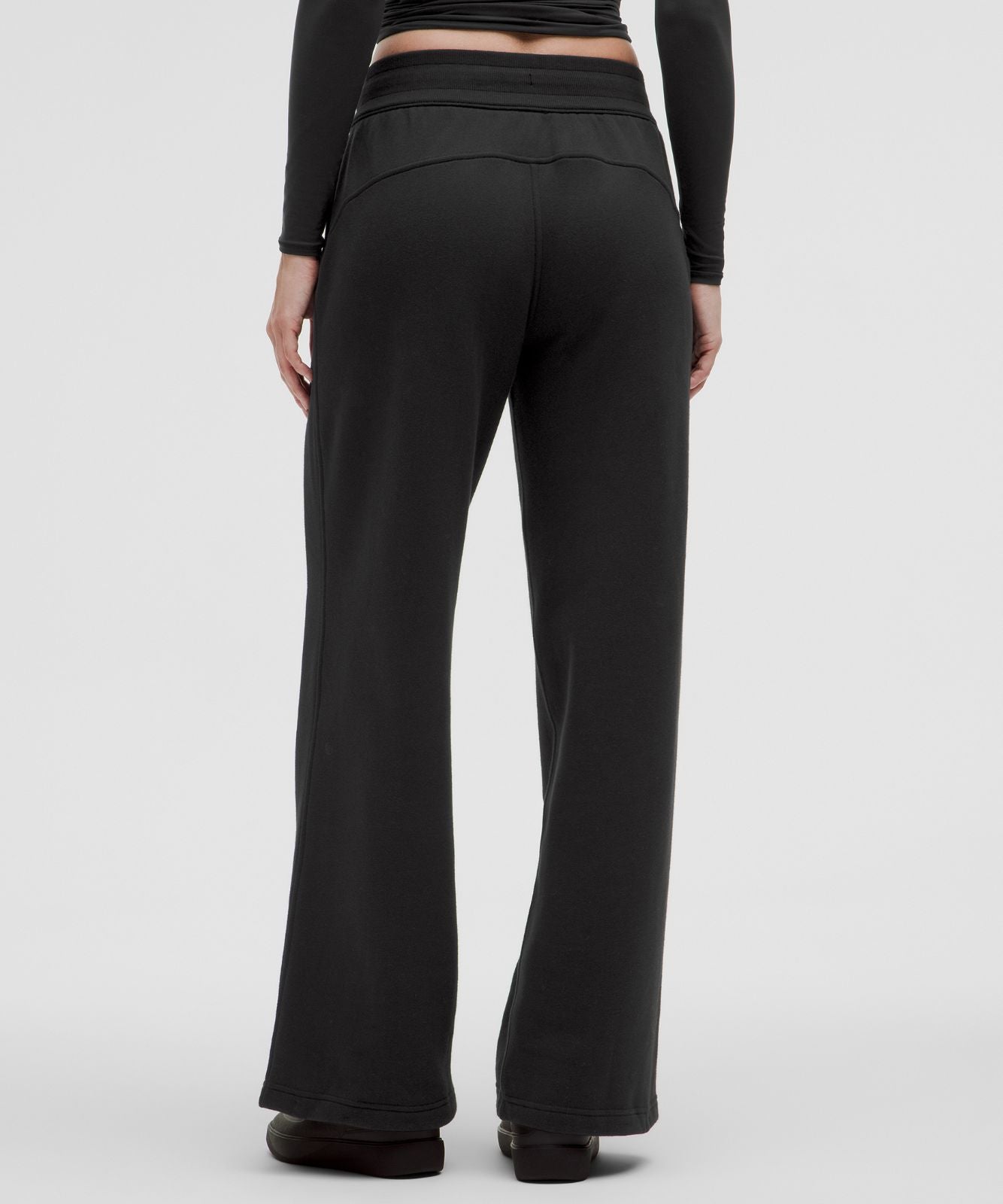 Scuba Mid-Rise Wide-Leg Pant *Regular Black