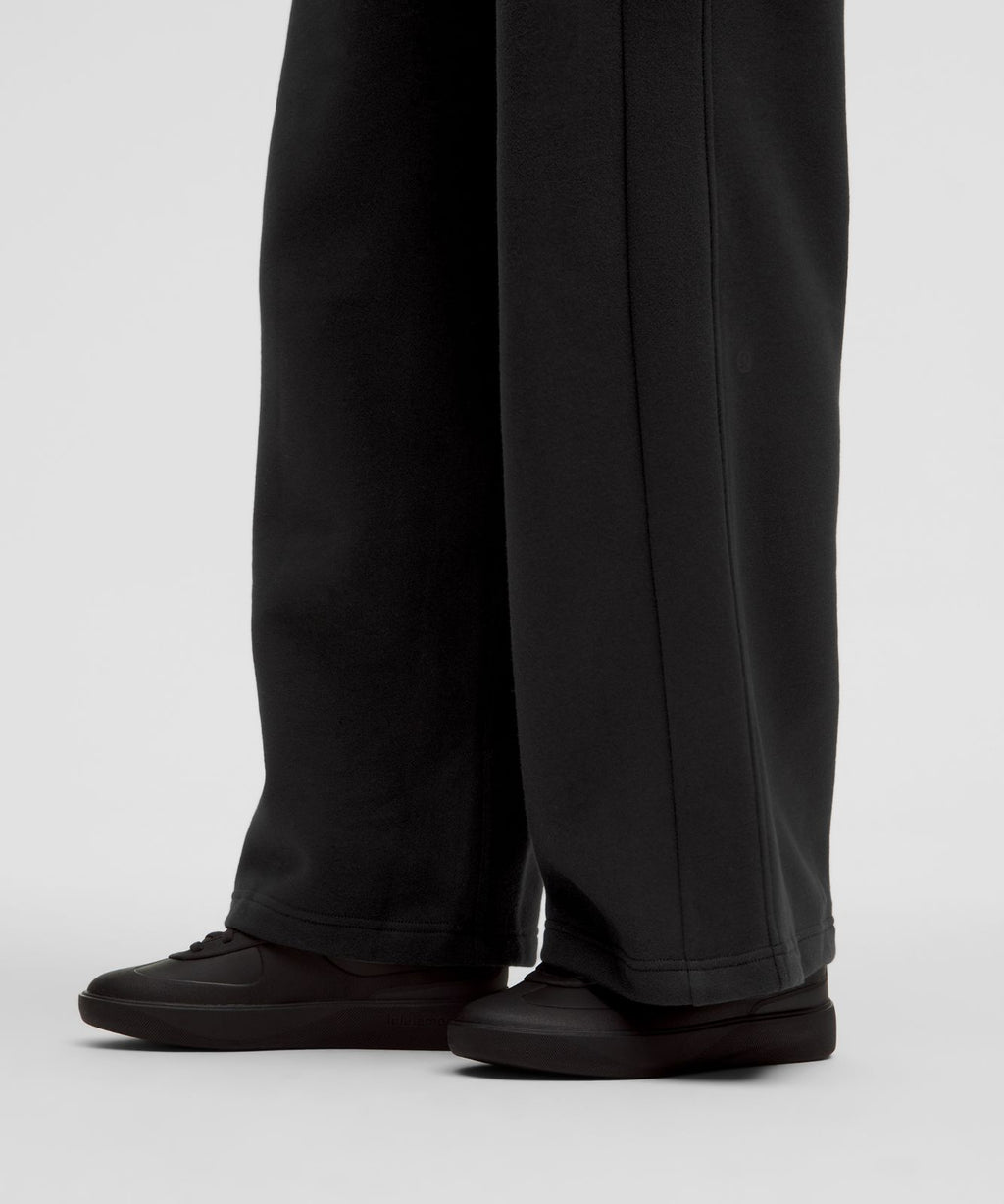 Scuba Mid-Rise Wide-Leg Pant *Regular Black