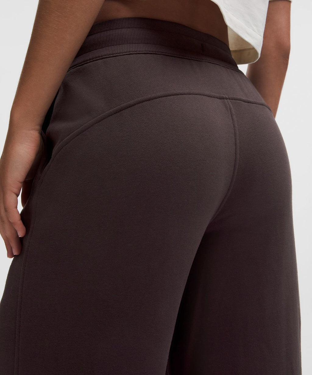 Scuba Mid-Rise Wide-Leg Pant *Regular Sequoia