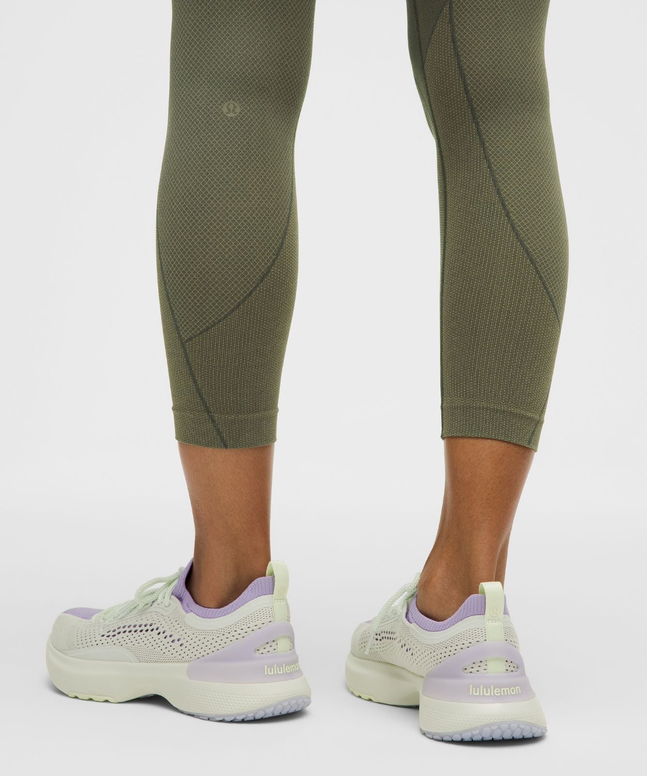 Get Low High-Rise Training Tight 25" Bay Leaf/Rainforest Green