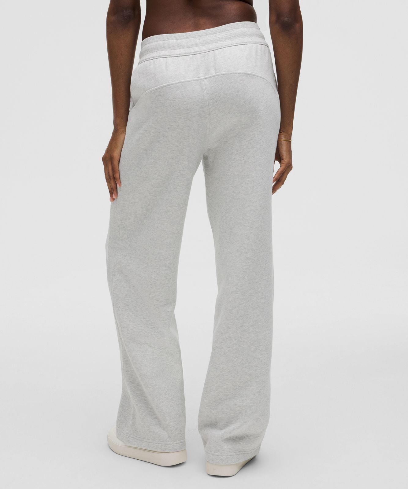 Scuba Mid-Rise Wide-Leg Pant *Regular Heathered Core Ultra Light Grey