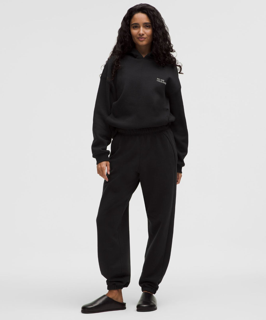 Scuba Mid-Rise Oversized Jogger *Short Black