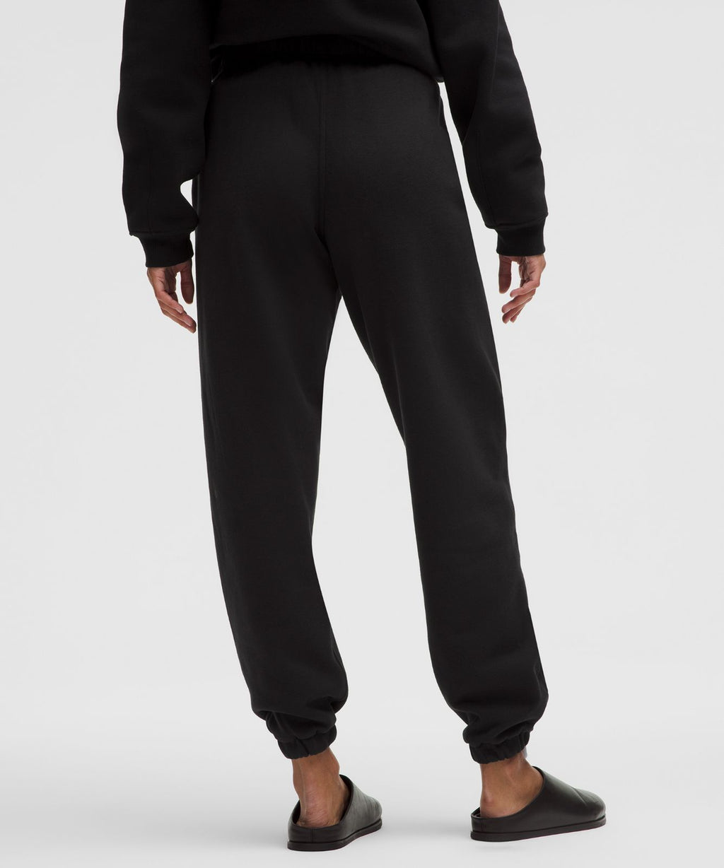 Scuba Mid-Rise Oversized Jogger *Short Black