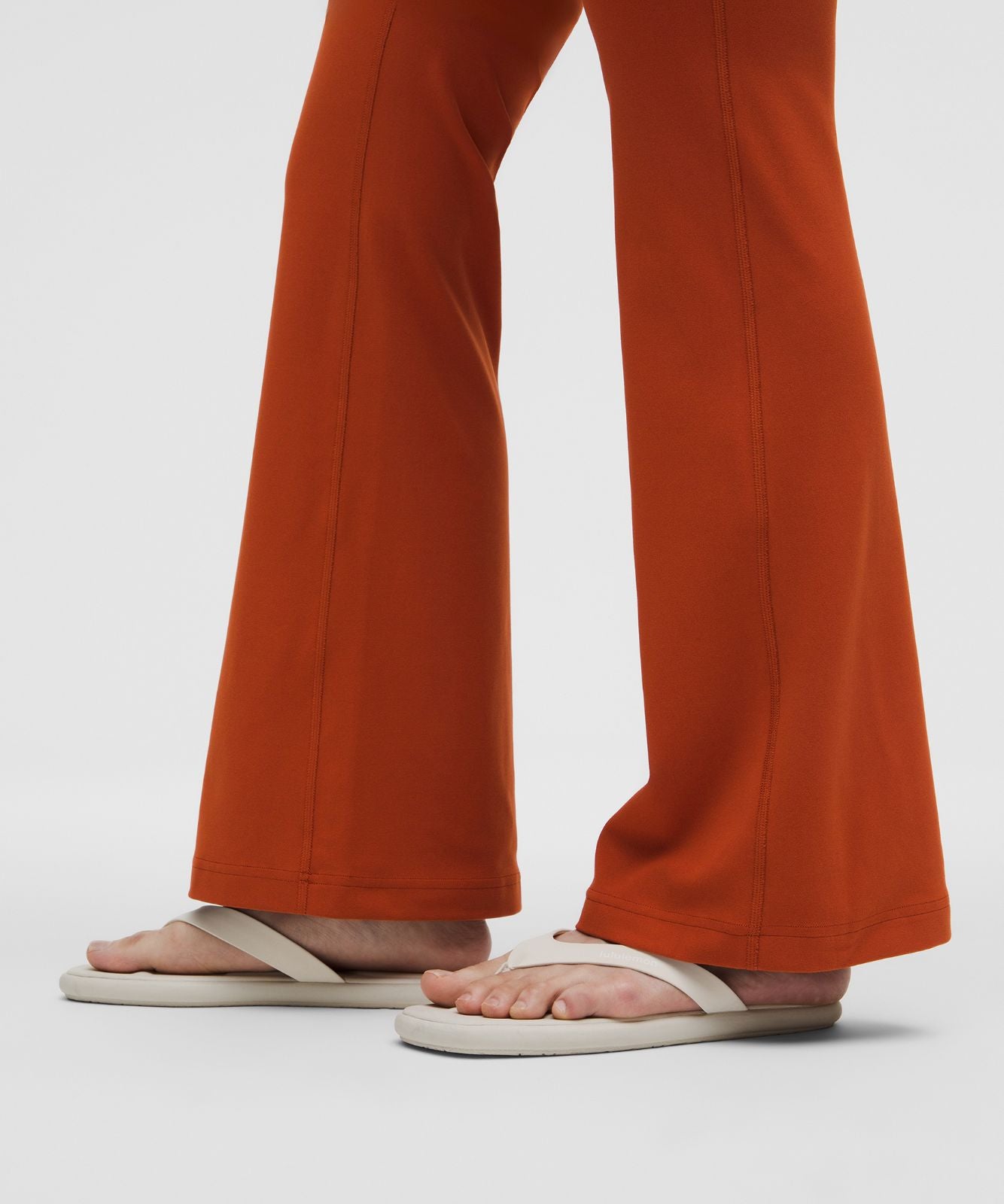 Groove Nulu High-Rise Flared Pant *Regular Autumn Rust