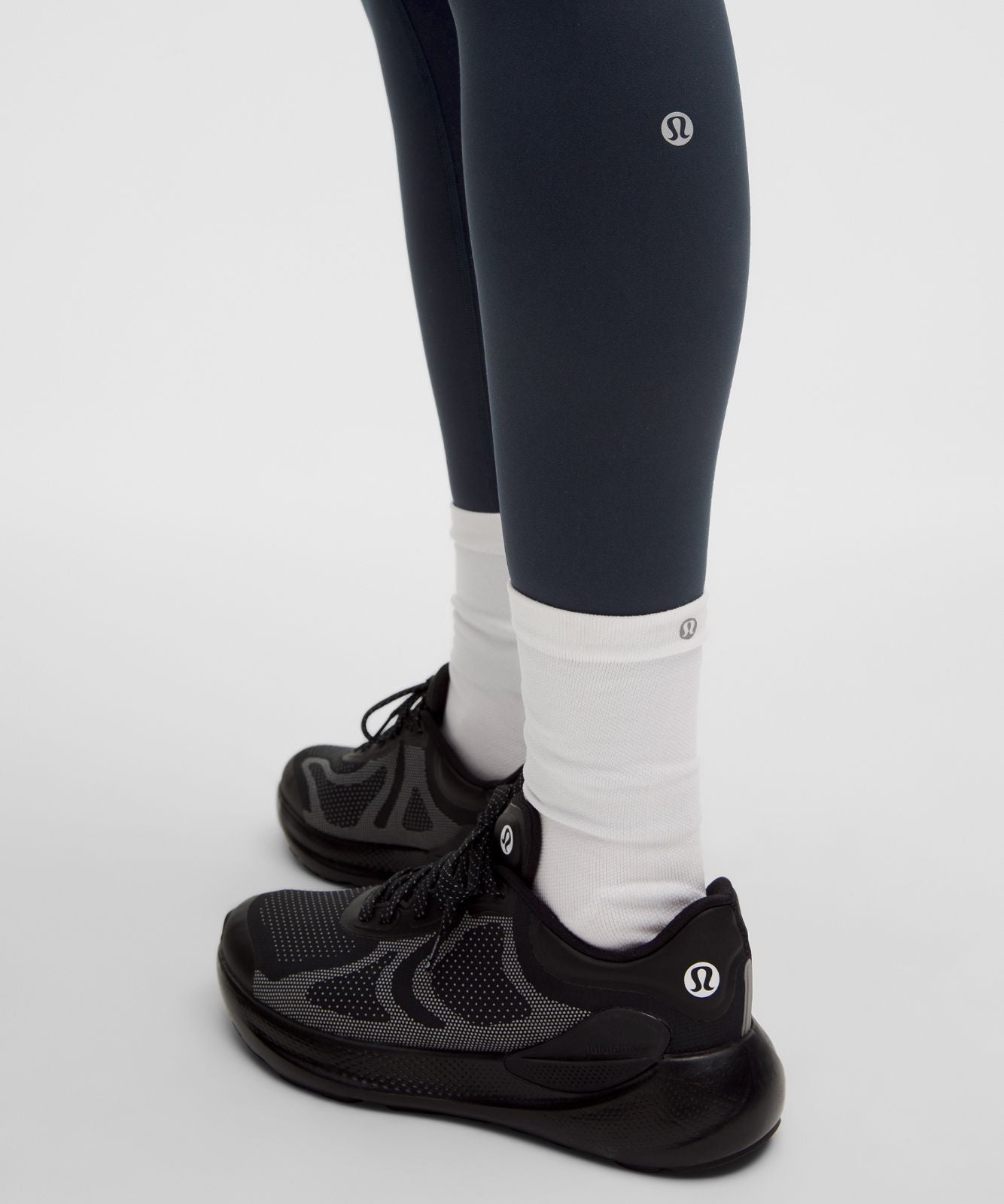 Wunder Train High-Rise Tight 28" True Navy
