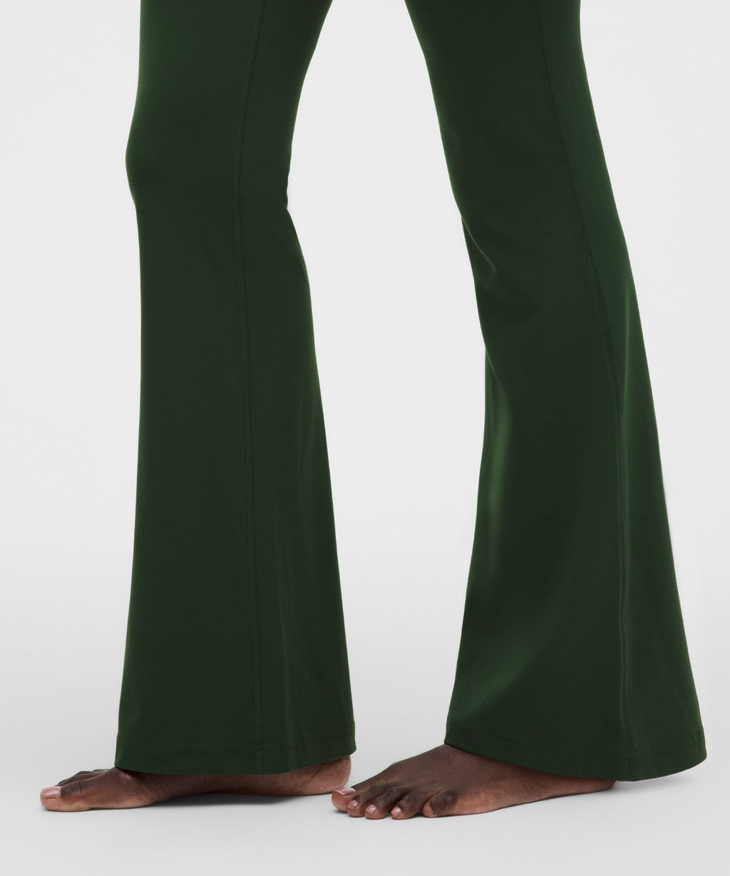 Groove Nulu High-Rise Flared Pant *Regular Ivy Grove