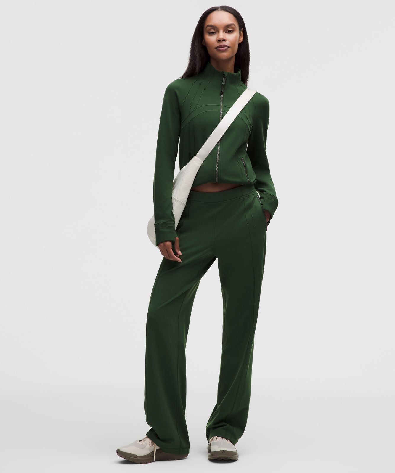Define Mid-Rise Track Pant *Luon Ivy Grove