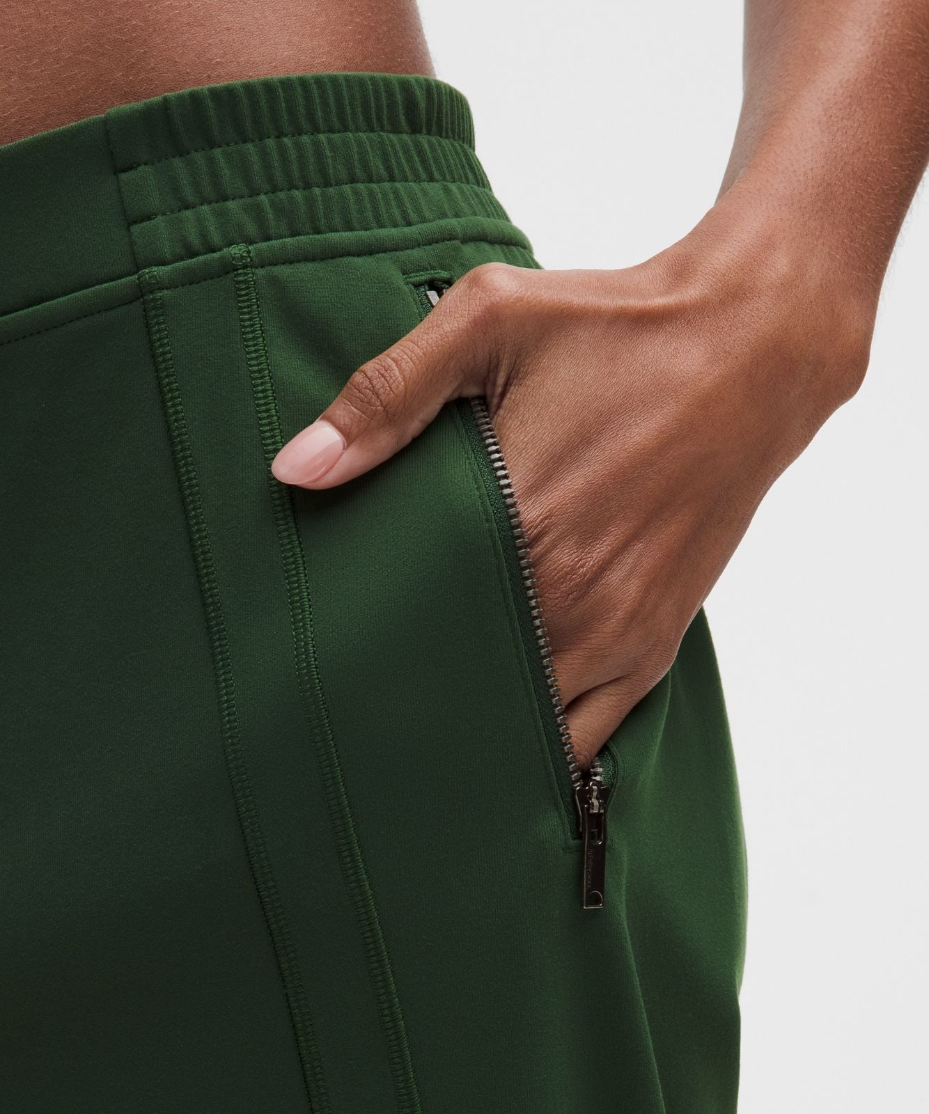 Define Mid-Rise Track Pant *Luon Ivy Grove
