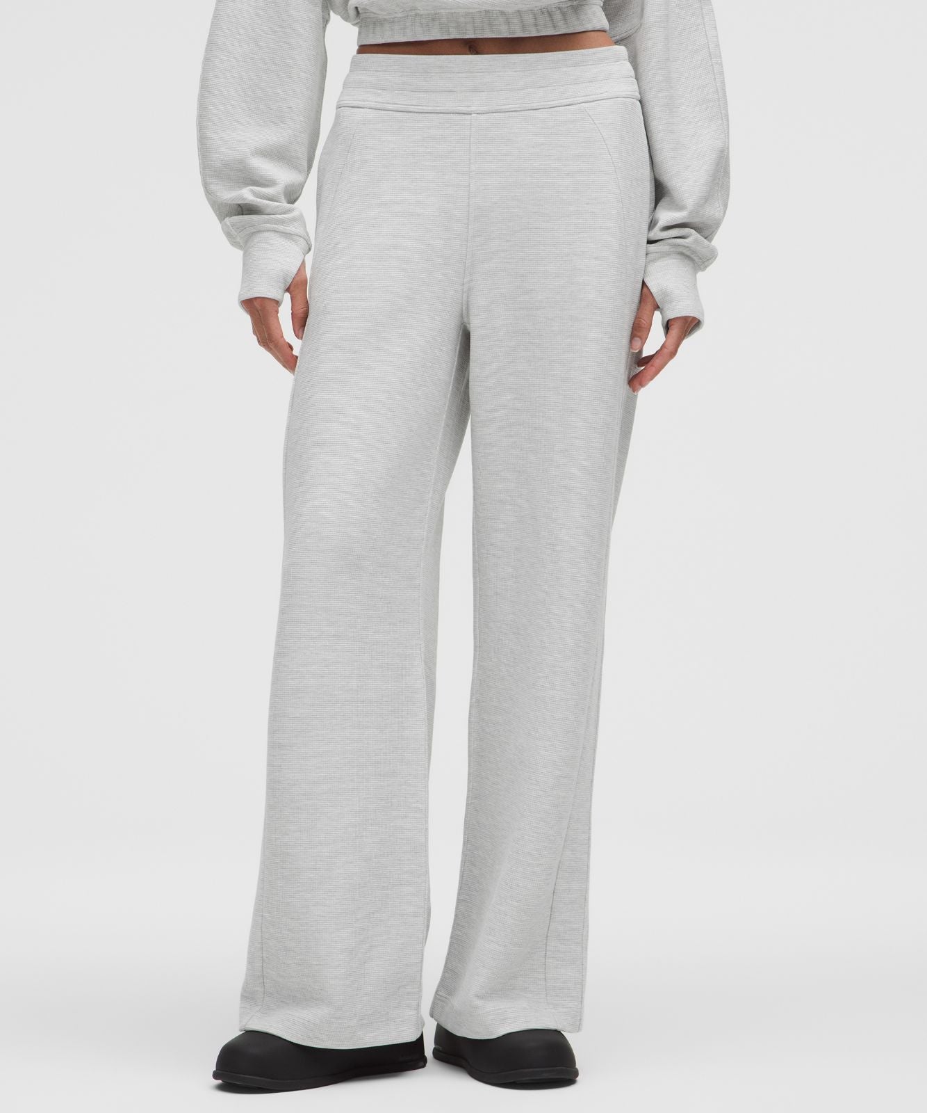 Scuba Mid-Rise Wide-Leg Pant *Waffle Heathered Core Ultra Light Grey