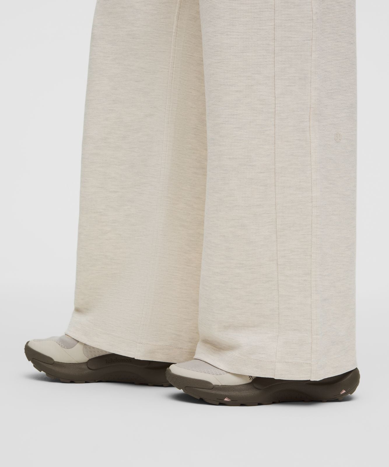 Scuba Mid-Rise Wide-Leg Pant *Waffle Heathered Light Ivory