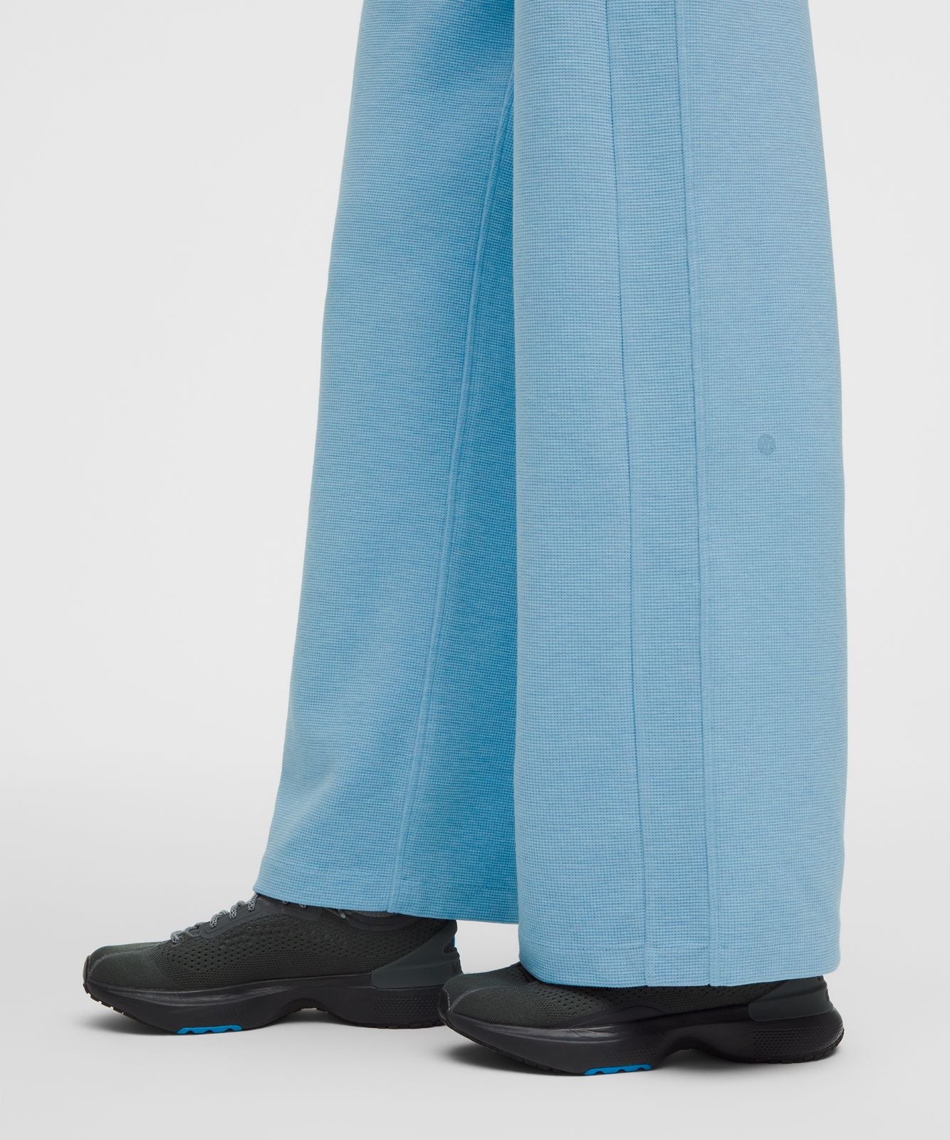Scuba Mid-Rise Wide-Leg Pant *Waffle Heathered Dreamy Blue