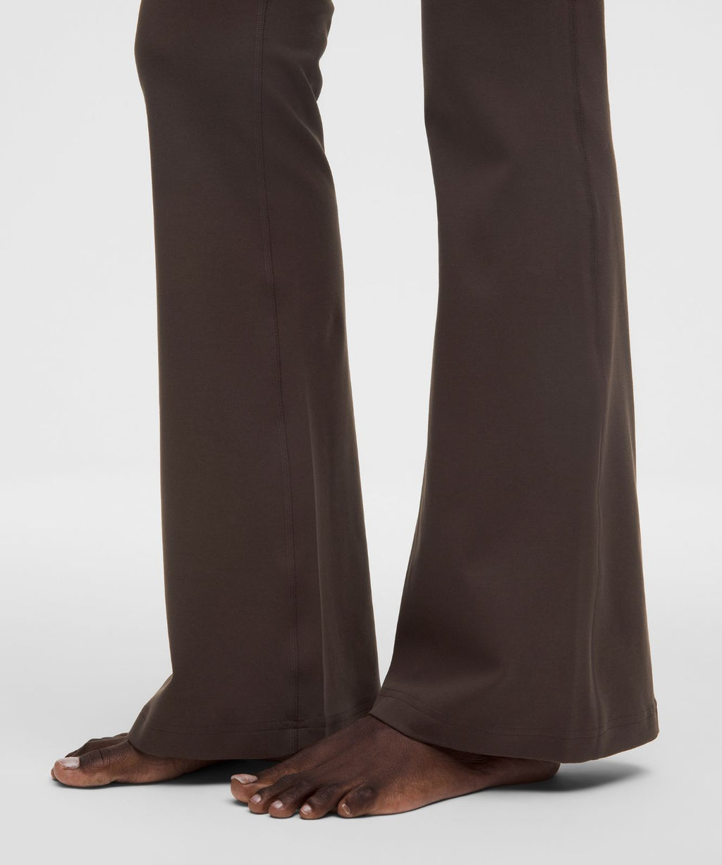 Groove Nulu High-Rise Flared Pant *Short Espresso