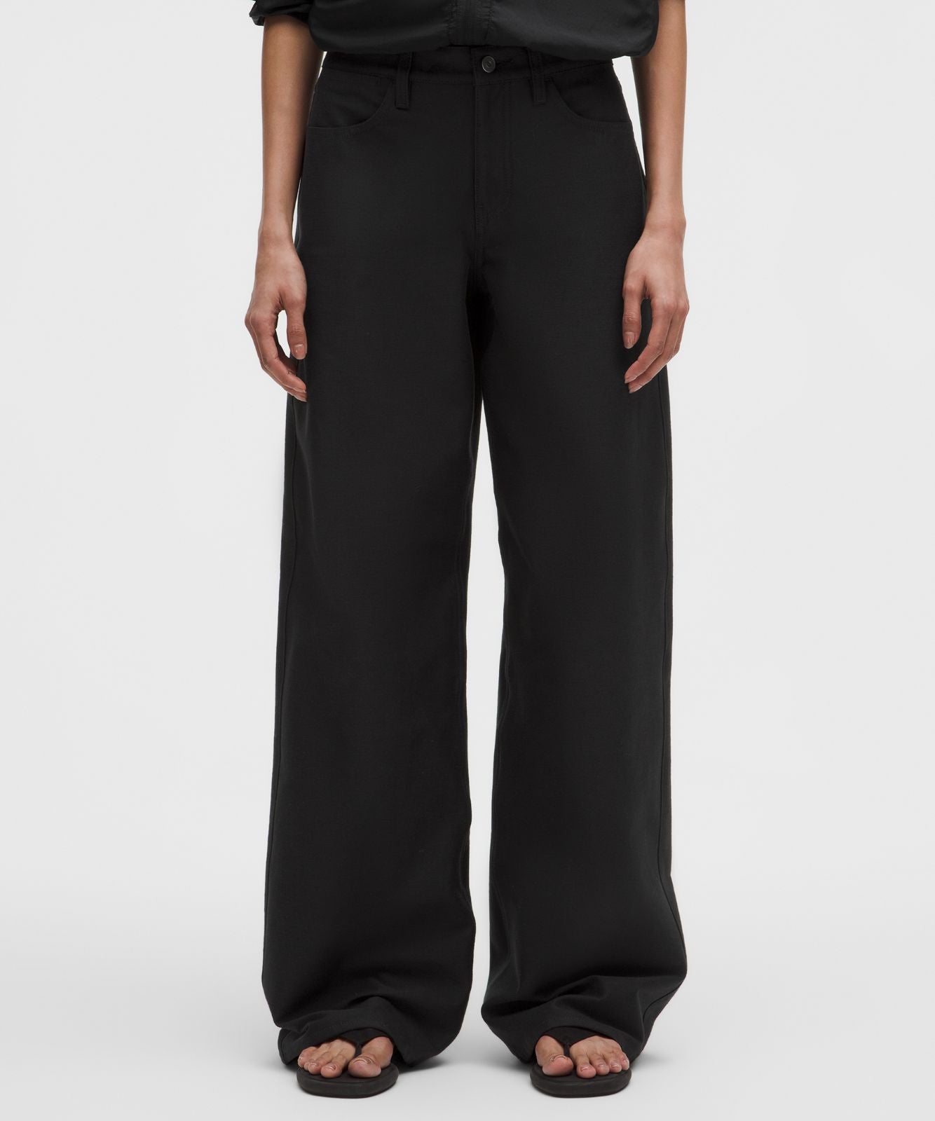 EasyFive Low-Rise Classic Wide-Leg Pant *Regular Black