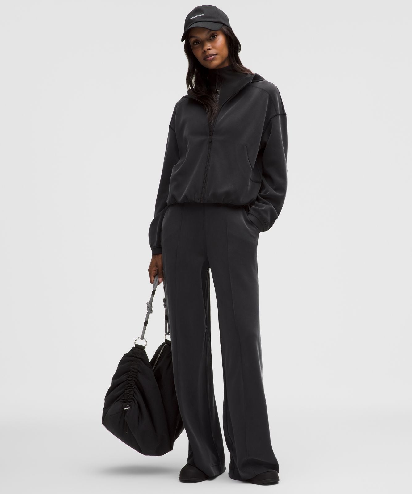 Brushed Softstreme Pintuck High-Rise Wide-Leg Pant *Regular Black