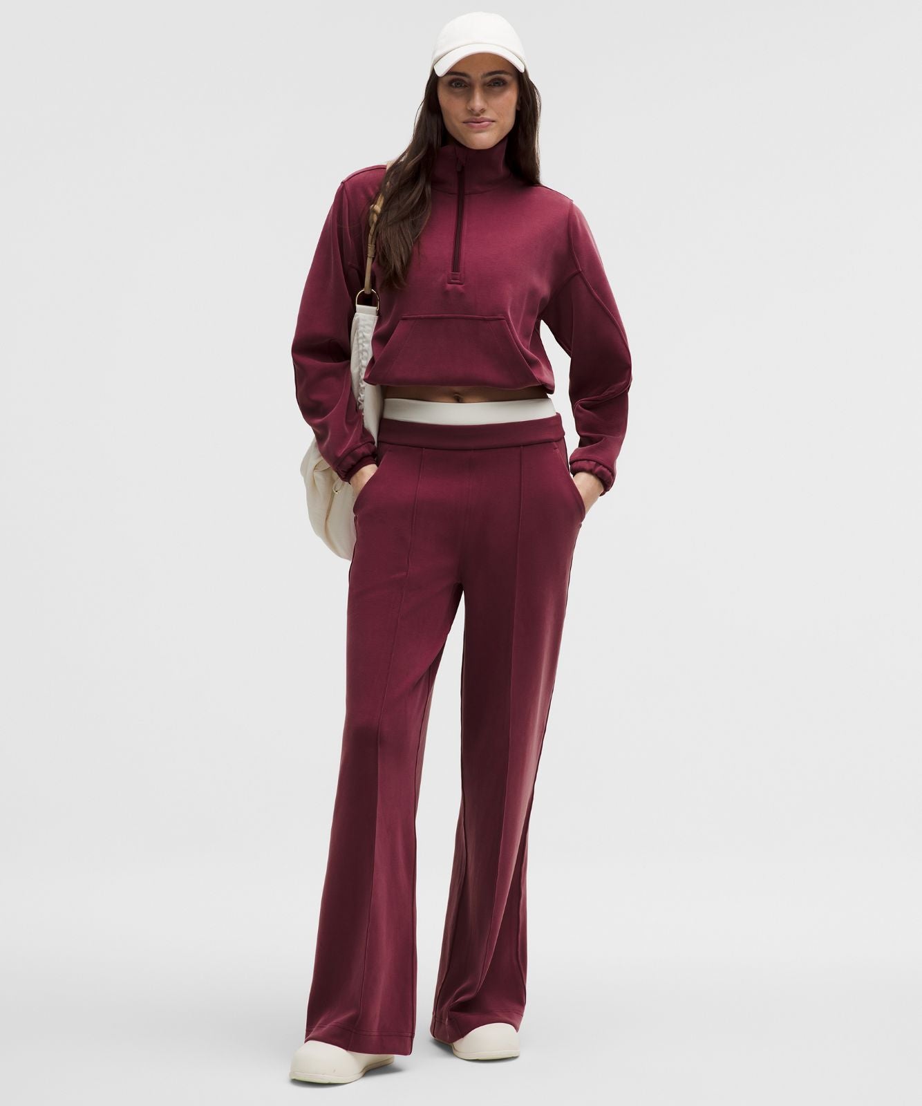 Brushed Softstreme Pintuck High-Rise Wide-Leg Pant *Regular Burgundy Bay
