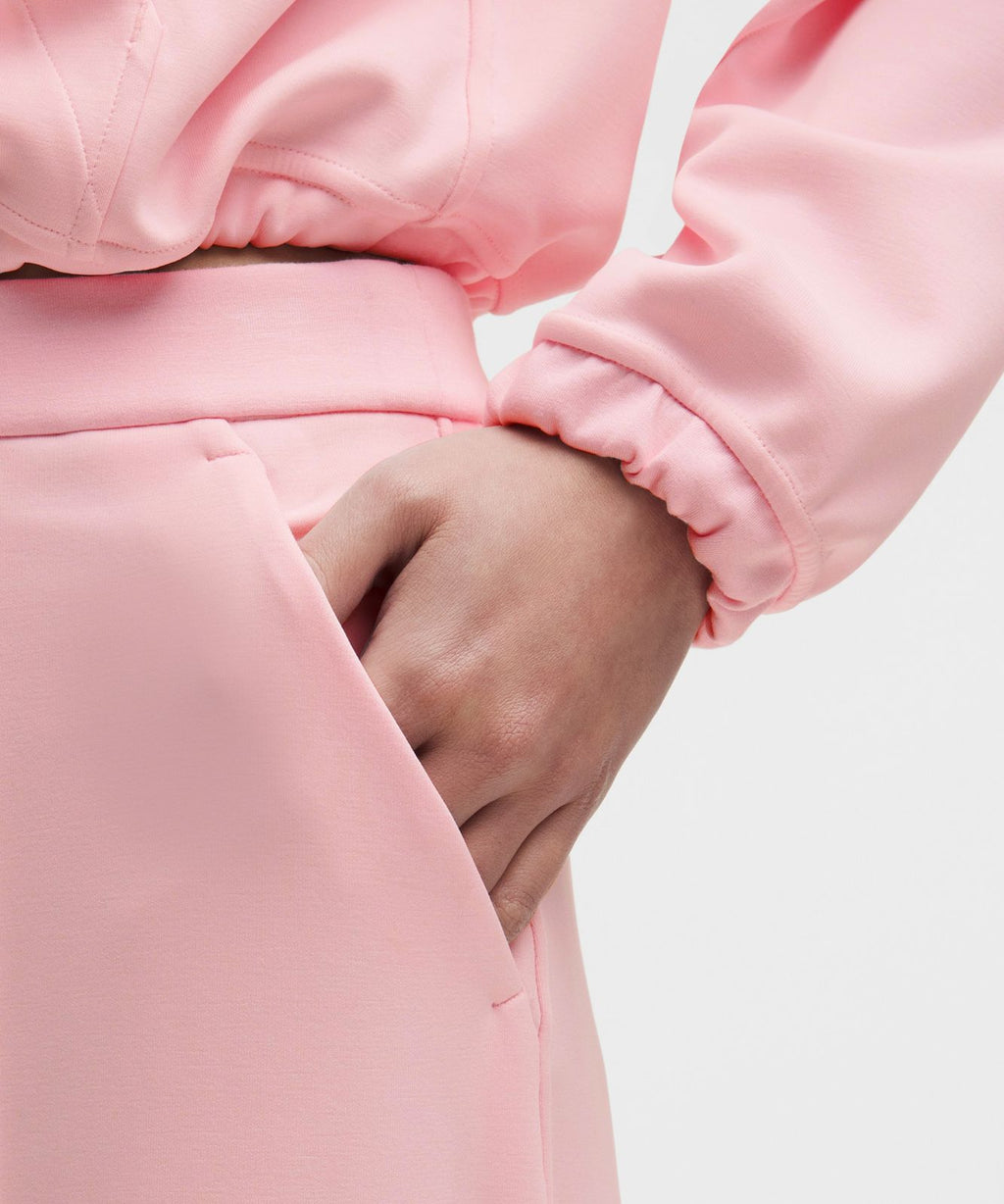 Brushed Softstreme Pintuck High-Rise Wide-Leg Pant *Regular Foam Cloud