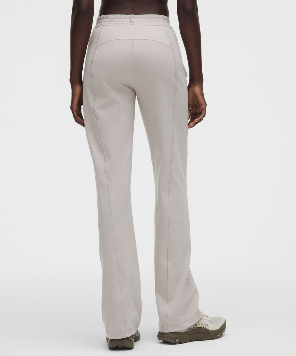 Define Mid-Rise Track Pant *Luon Downtown Tan