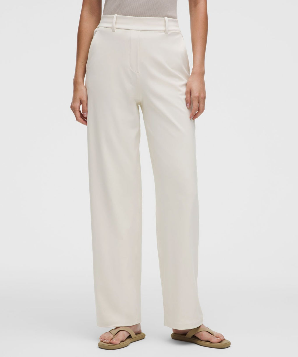 Daydrift High-Rise Straight-Leg Trouser *Regular Light Ivory