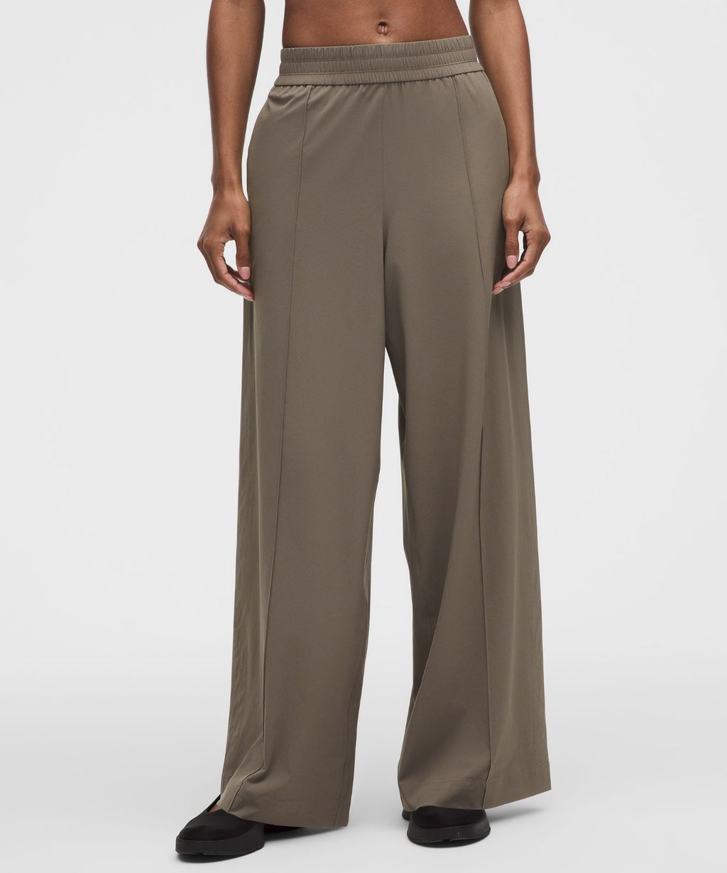 Breezily Mid-Rise Pant *Regular Nomad