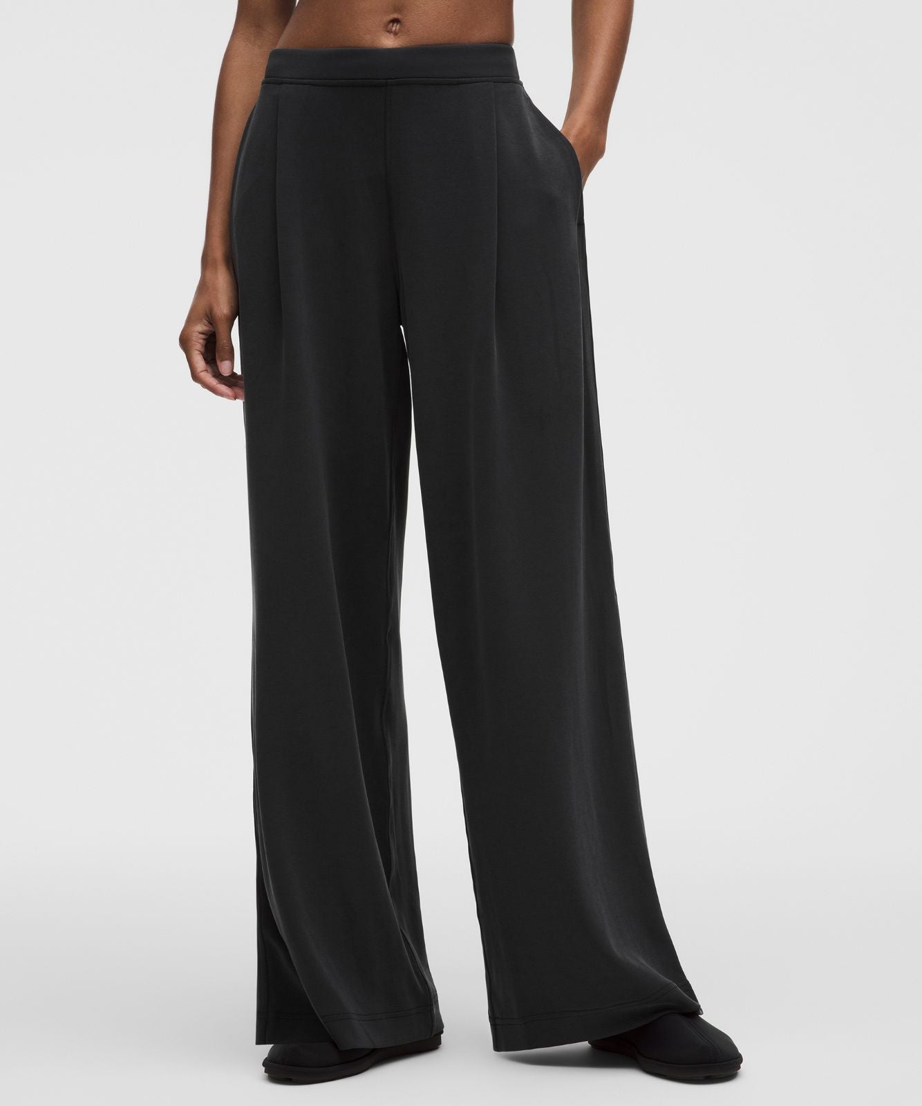 Lightweight Softstreme Mid-Rise Pant *Regular Black