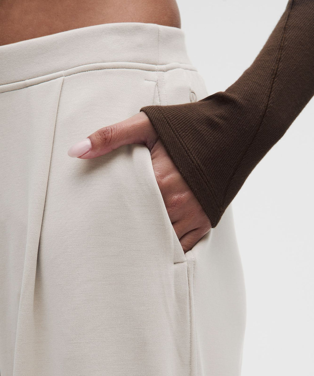 Lightweight Softstreme Mid-Rise Pant *Regular Downtown Tan