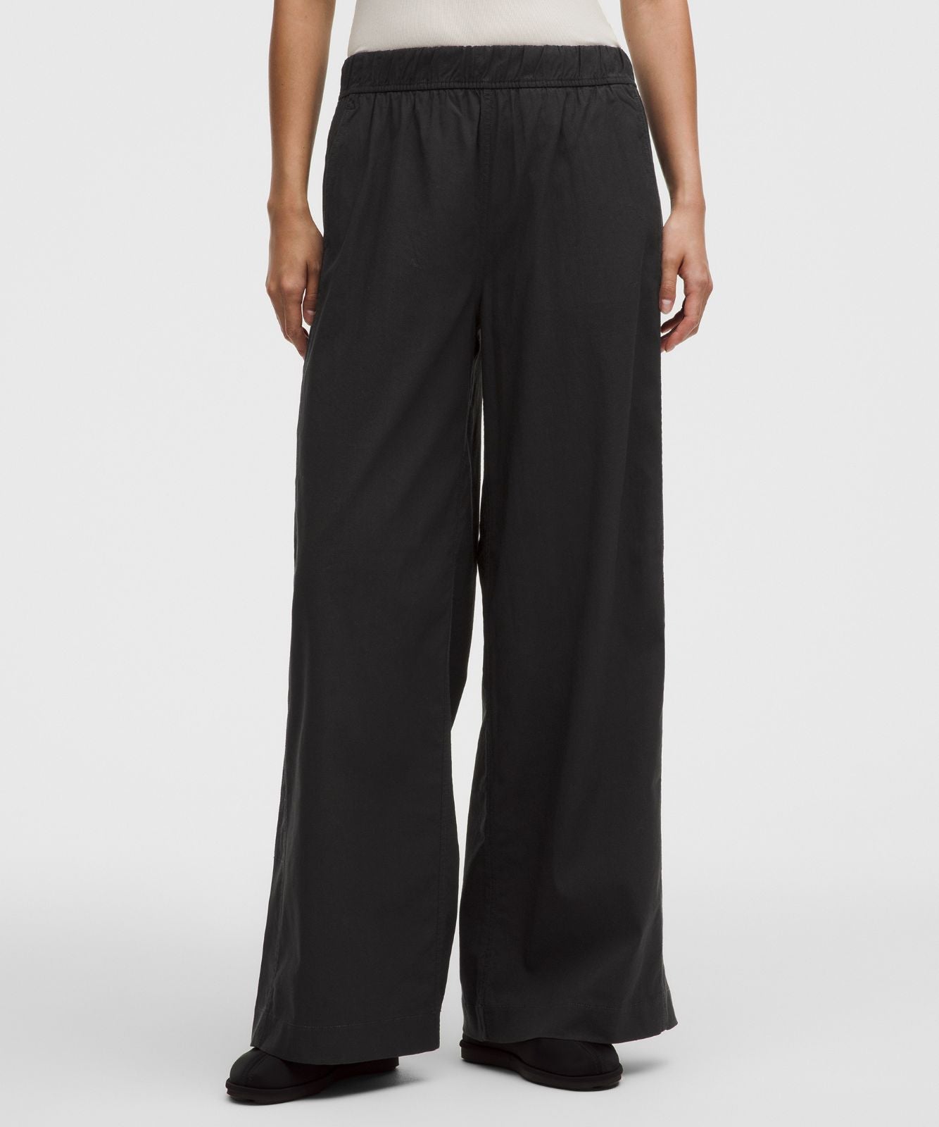 LuluLinen High-Rise Relaxed-Fit Pant *Regular Black