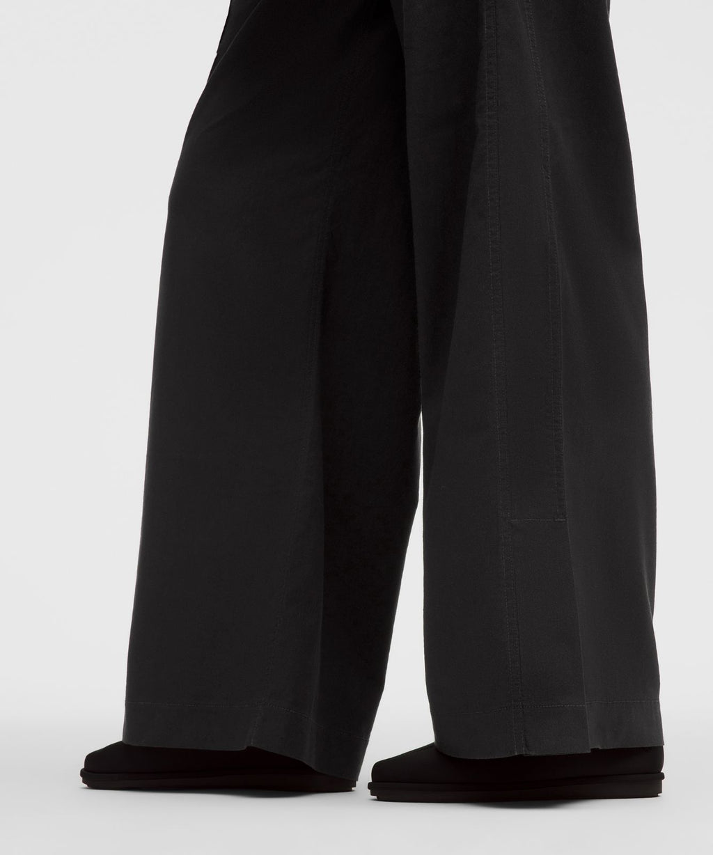 LuluLinen High-Rise Relaxed-Fit Pant *Regular Black