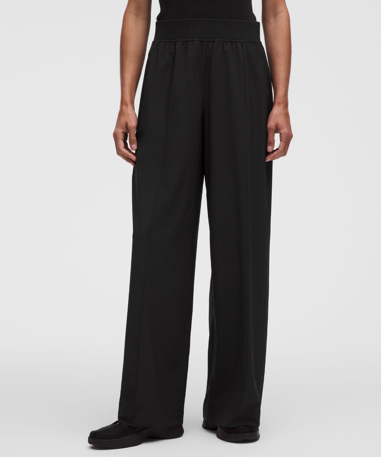 Breezily Mid-Rise Pant Regular *Trim Black