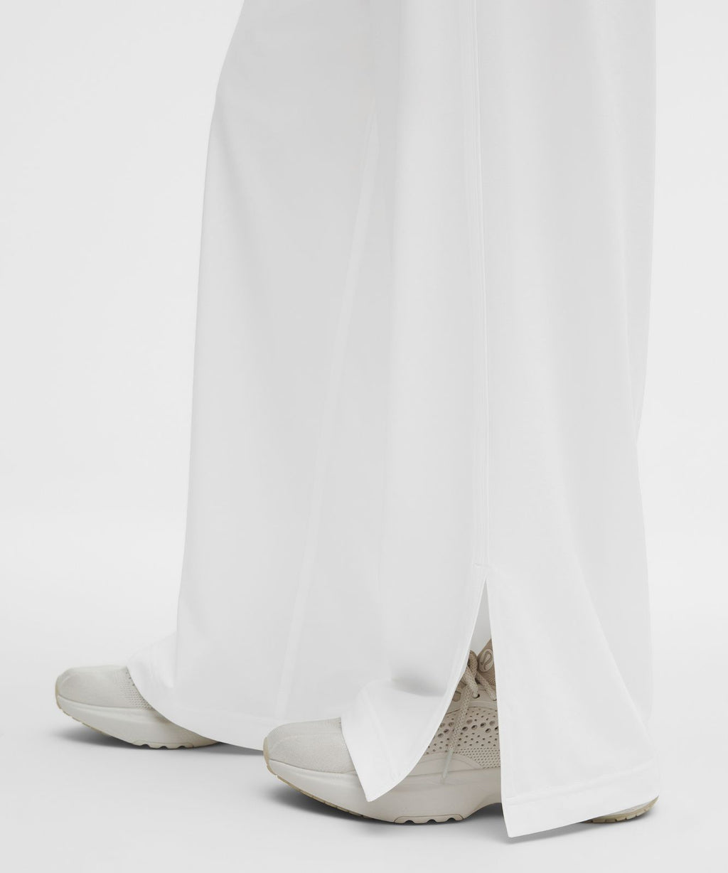 Court Rival Wide-Leg Track Pant Regular *Contrast Drawcord White