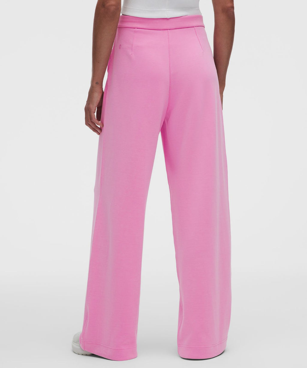 Softstreme Pintuck High-Rise Wide-Leg Pant *Regular Sweet Sorbet