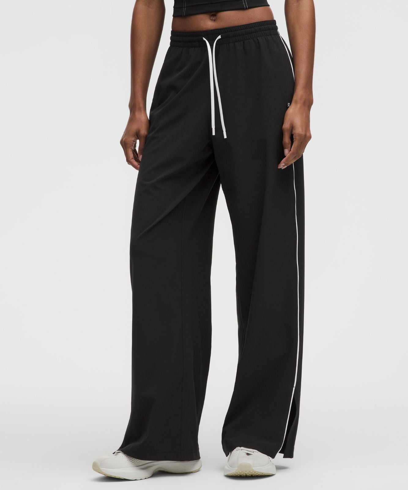 Court Rival Wide-Leg Track Pant Regular *Contrast Drawcord Black/White