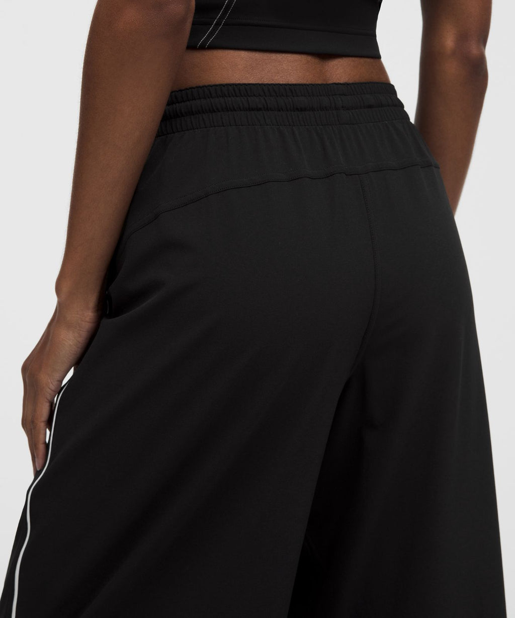 Court Rival Wide-Leg Track Pant Regular *Contrast Drawcord Black/White