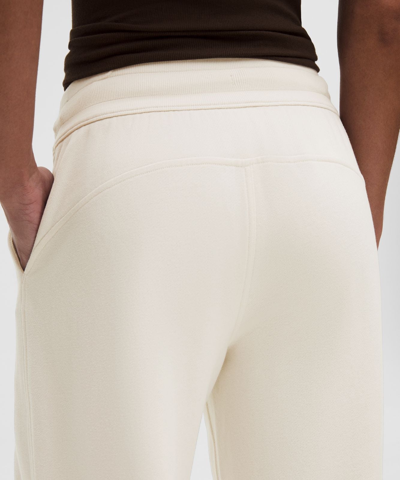 Scuba Mid-Rise Wide-Leg Pant *Regular Light Ivory