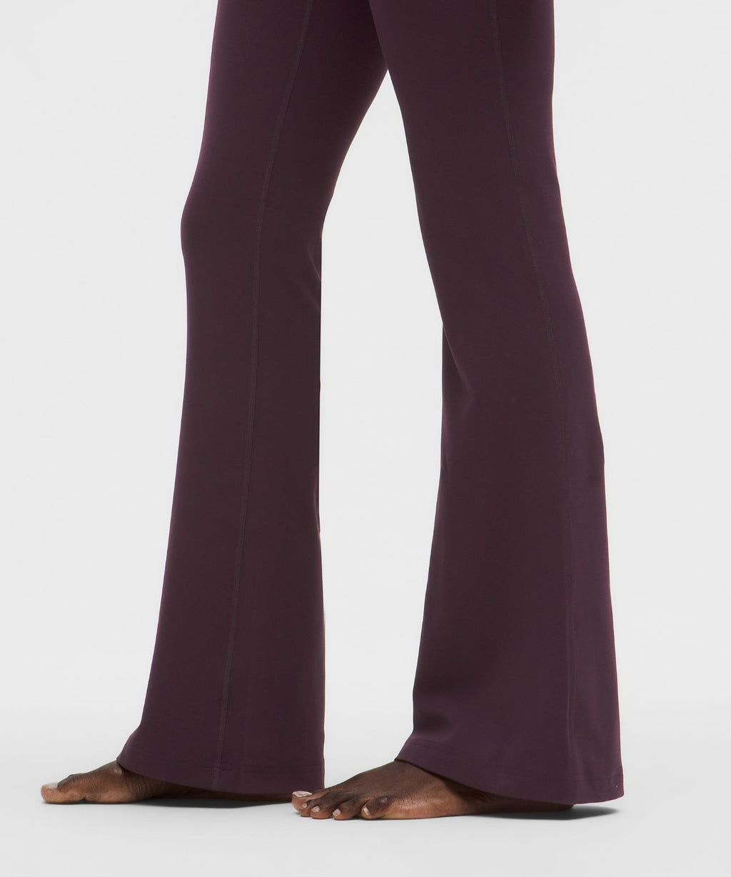 Groove Nulu High-Rise Flared Pant *Short Black Plum
