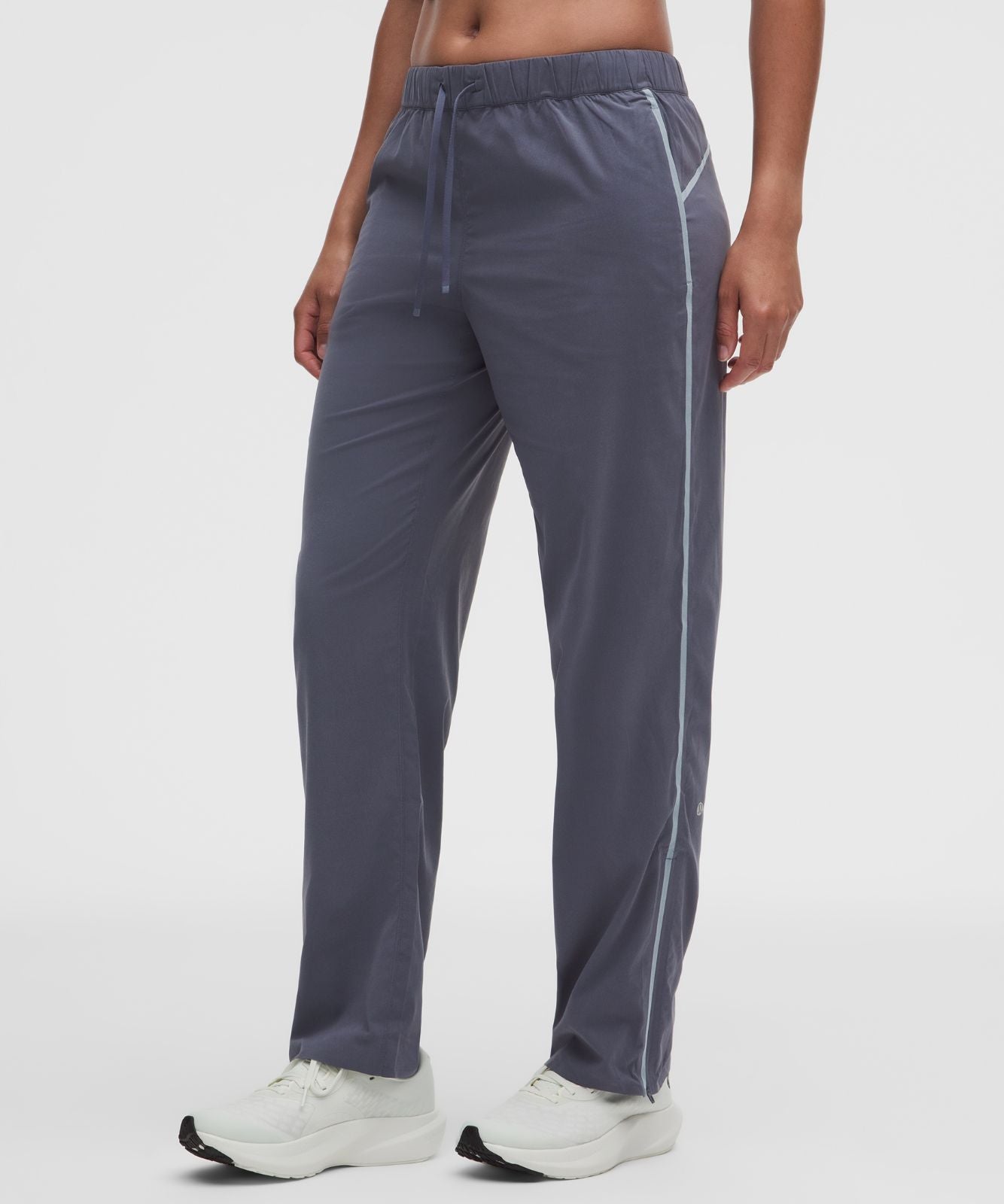 Two-Toned Mid-Rise Track Pant Dusty Diamond/Luminous Aqua