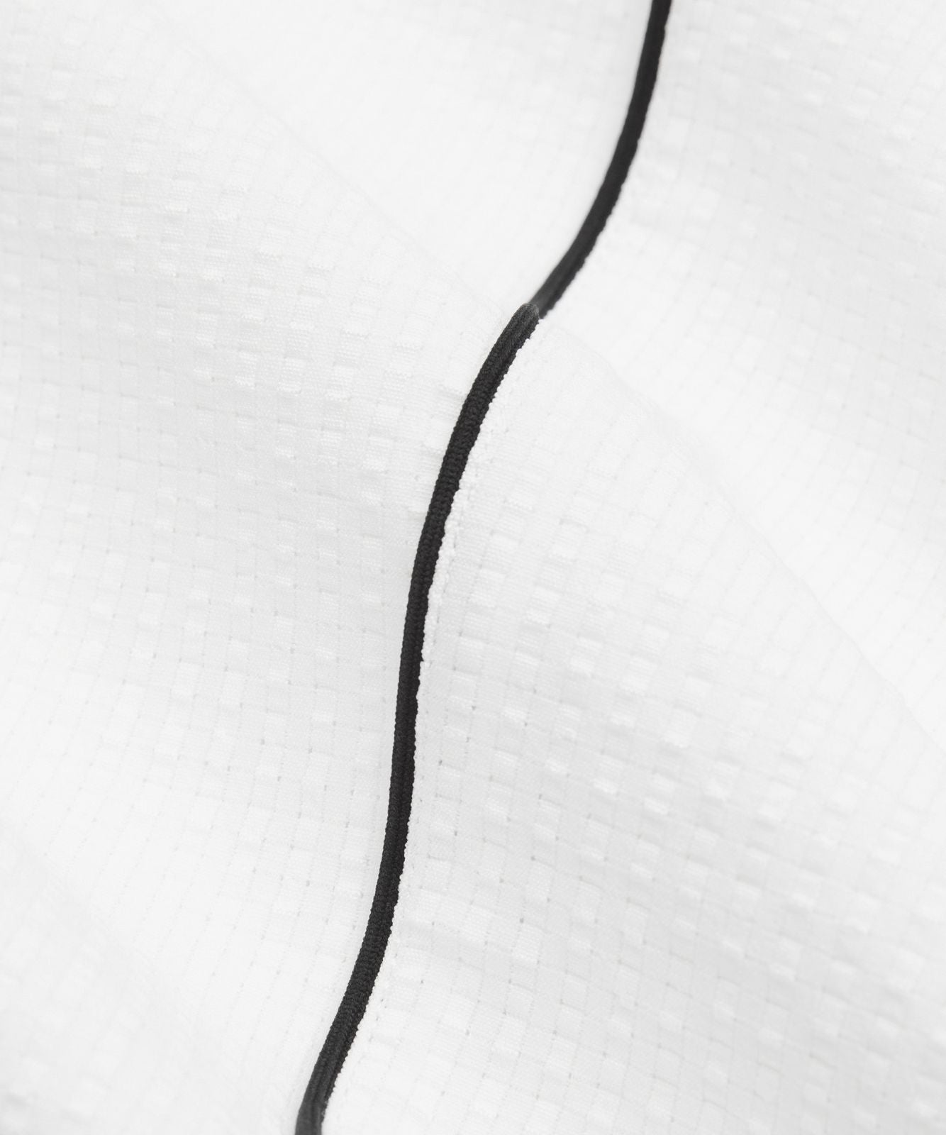 Seersucker WovenAir High-Rise Pleated Pant *Regular White/White